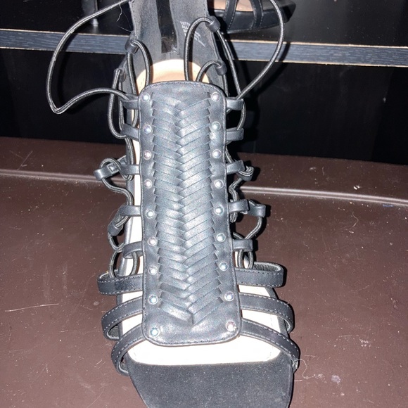 Torrid 8.5 heels - Picture 2 of 3